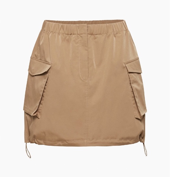 Babaton Dresses & Skirts - Babaton Aritzia Vessel Skirt Size 6 Tan Cargo Utility Mini new without tags
